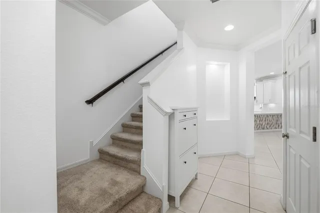 $2,300 | 1066 Amber Leaf Trail, Wesley Chapel, FL 33544