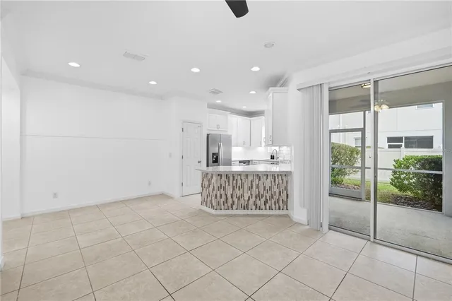 $2,300 | 1066 Amber Leaf Trail, Wesley Chapel, FL 33544