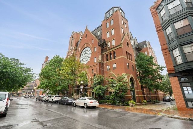 $880,000 | 2 Clarendon Street, Unit 408, Boston, MA 02116