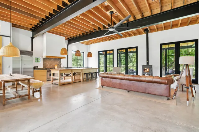 $1,900,000 | 2394 Fletcher Hill Road, Woodstock, VT 05091