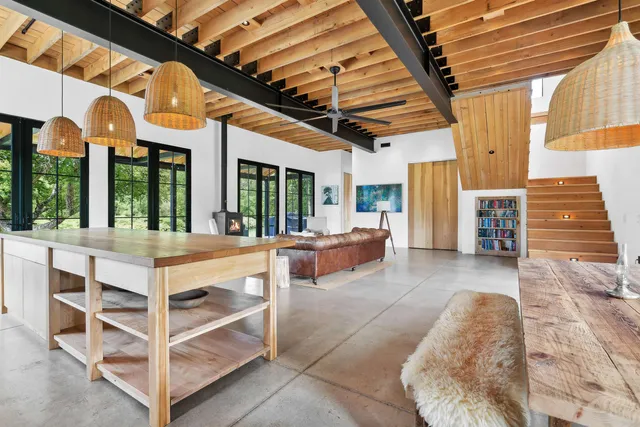 $1,900,000 | 2394 Fletcher Hill Road, Woodstock, VT 05091