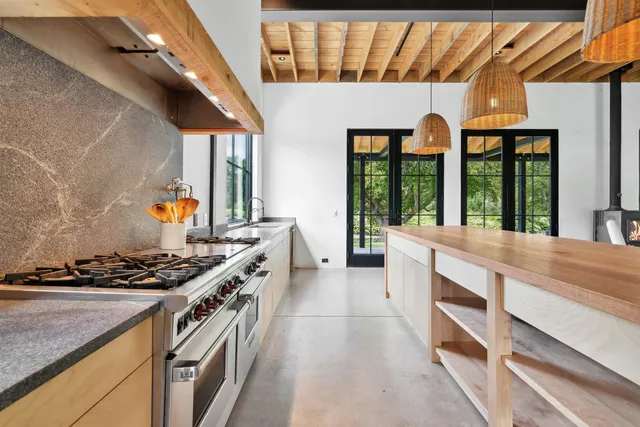 $1,900,000 | 2394 Fletcher Hill Road, Woodstock, VT 05091