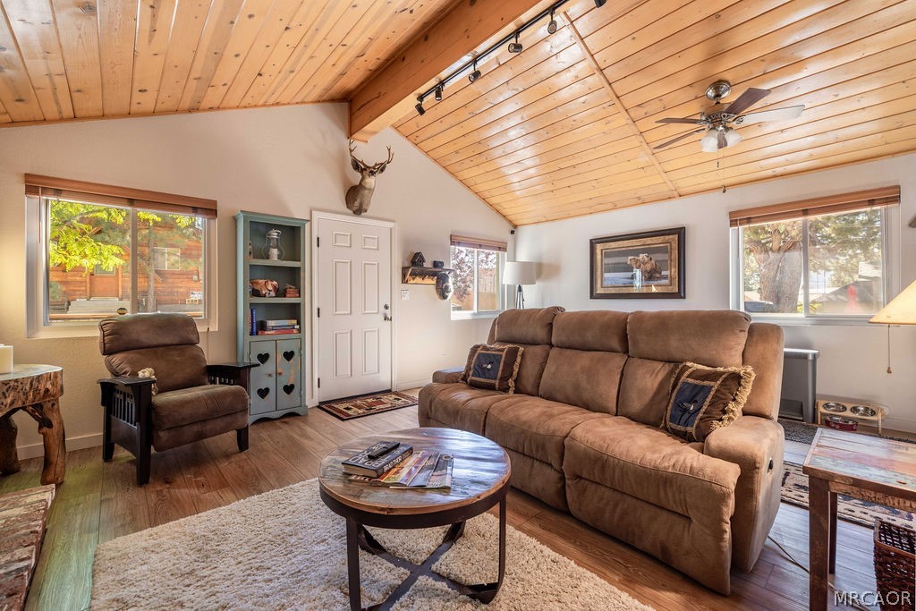 667 Lintner Road Big Bear Lake, CA 92315 - Photo 9 of 40