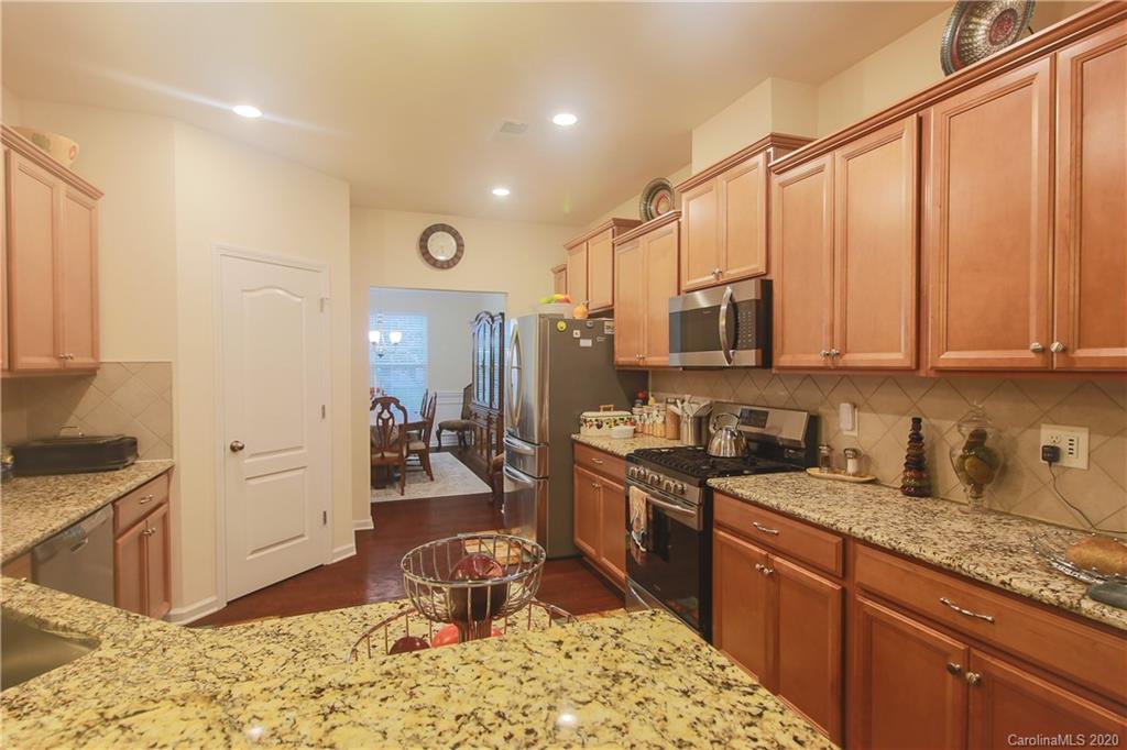 10523 Ebbets Road Charlotte, NC 28273 - Photo 5 of 23 Gallery Image 5