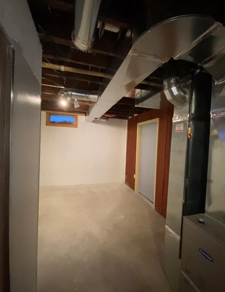 6127 Brooklyn Road Jackson, MI 49201 - Photo 24 of 79 WhatsApp Image 2021-11-29 at 6.31.27 PM