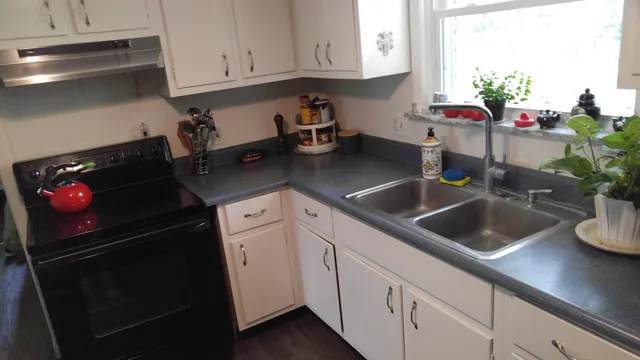 $949,900 | 6127 Brooklyn Road, Jackson, MI 49201