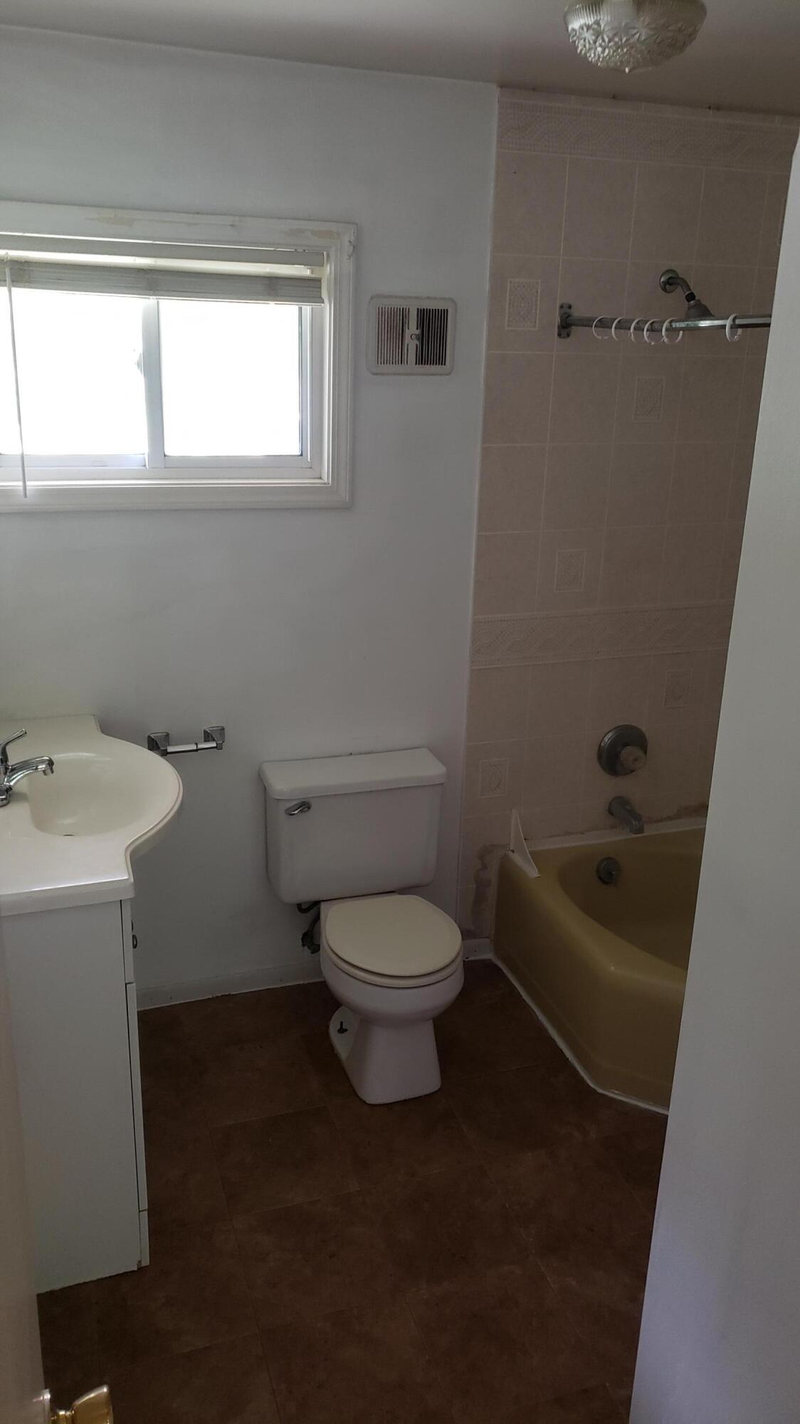 6127 Brooklyn Road Jackson, MI 49201 - Photo 74 of 79 20230926_140338