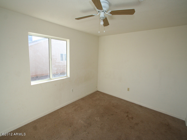 520 Hartford Road Kearny, AZ 85137 - Photo 11 of 25 023-295751 bedroom 2