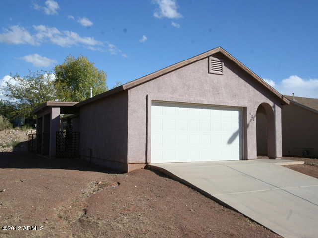 520 Hartford Road Kearny, AZ 85137 - Photo 3 of 25 023-295751 front left