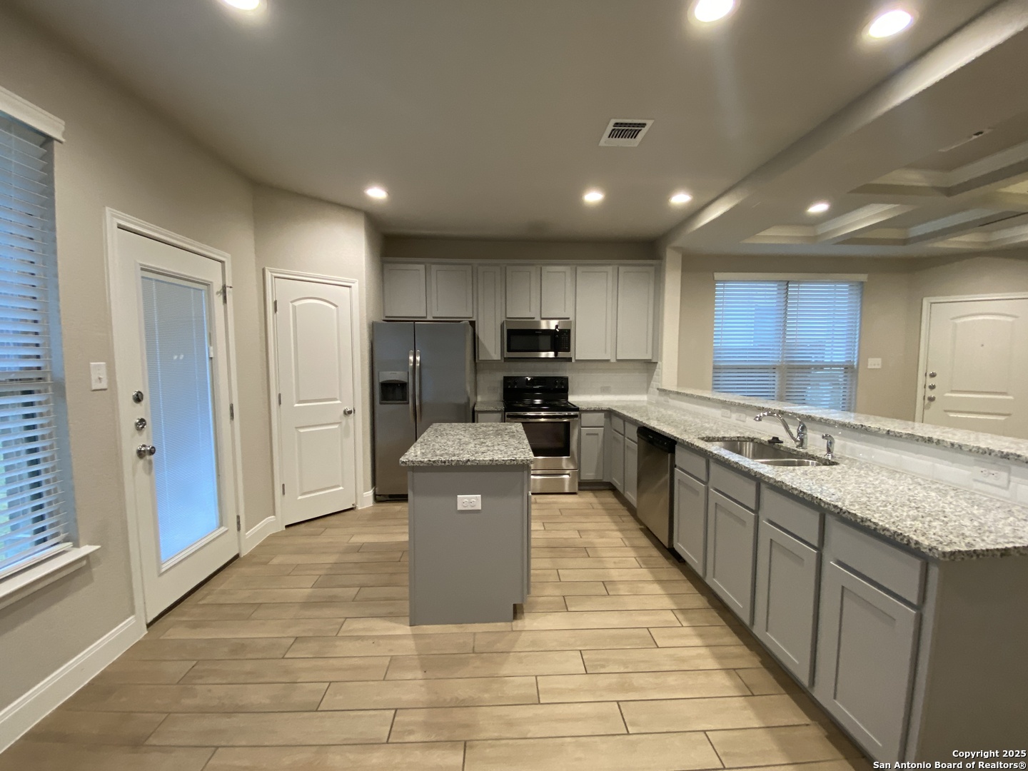 2014 Rueben Road New Braunfels, TX 78130 - Photo 6 of 28