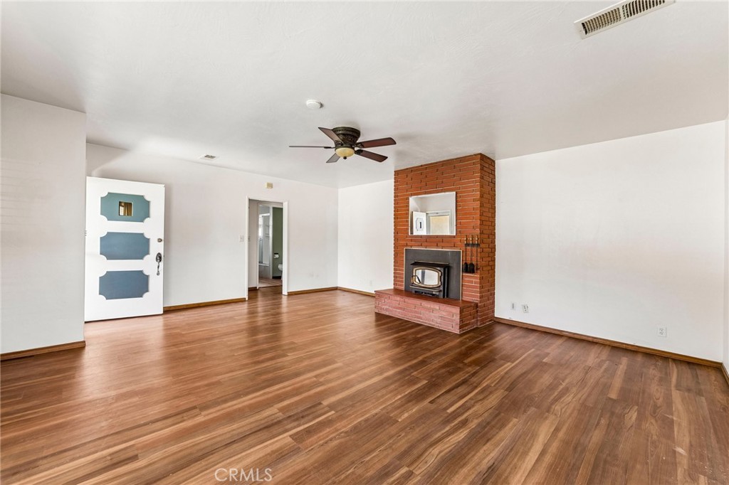 5047 Golden Riverside, CA 92505 - Photo 5 of 31 Gallery Image 5