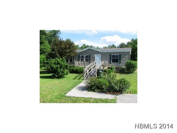 120 Myrtle Grove Road New Bern, NC 28562 - Photo 1 of 9 Primary Photo