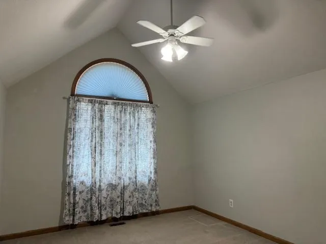 $450,000 | 602 Nancyk Crossing, Roanoke, IN 46783