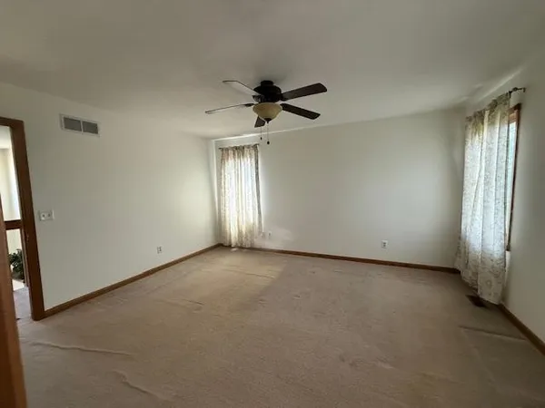 $440,000 | 602 Nancyk Crossing, Roanoke, IN 46783