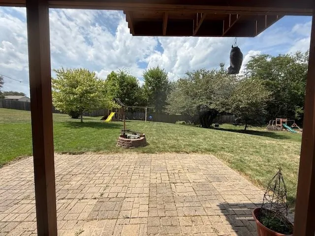 $450,000 | 602 Nancyk Crossing, Roanoke, IN 46783