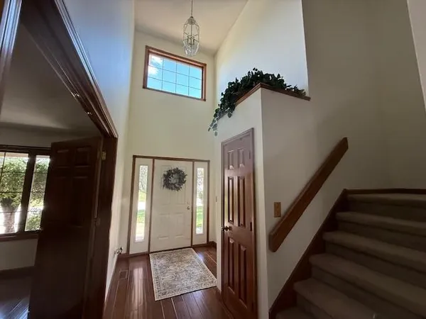 $440,000 | 602 Nancyk Crossing, Roanoke, IN 46783