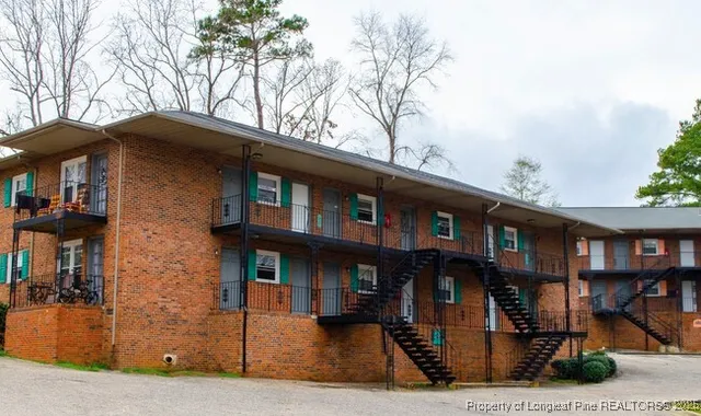 $800 | 3207 Tallywood Drive, Unit 10, Fayetteville, NC 28303