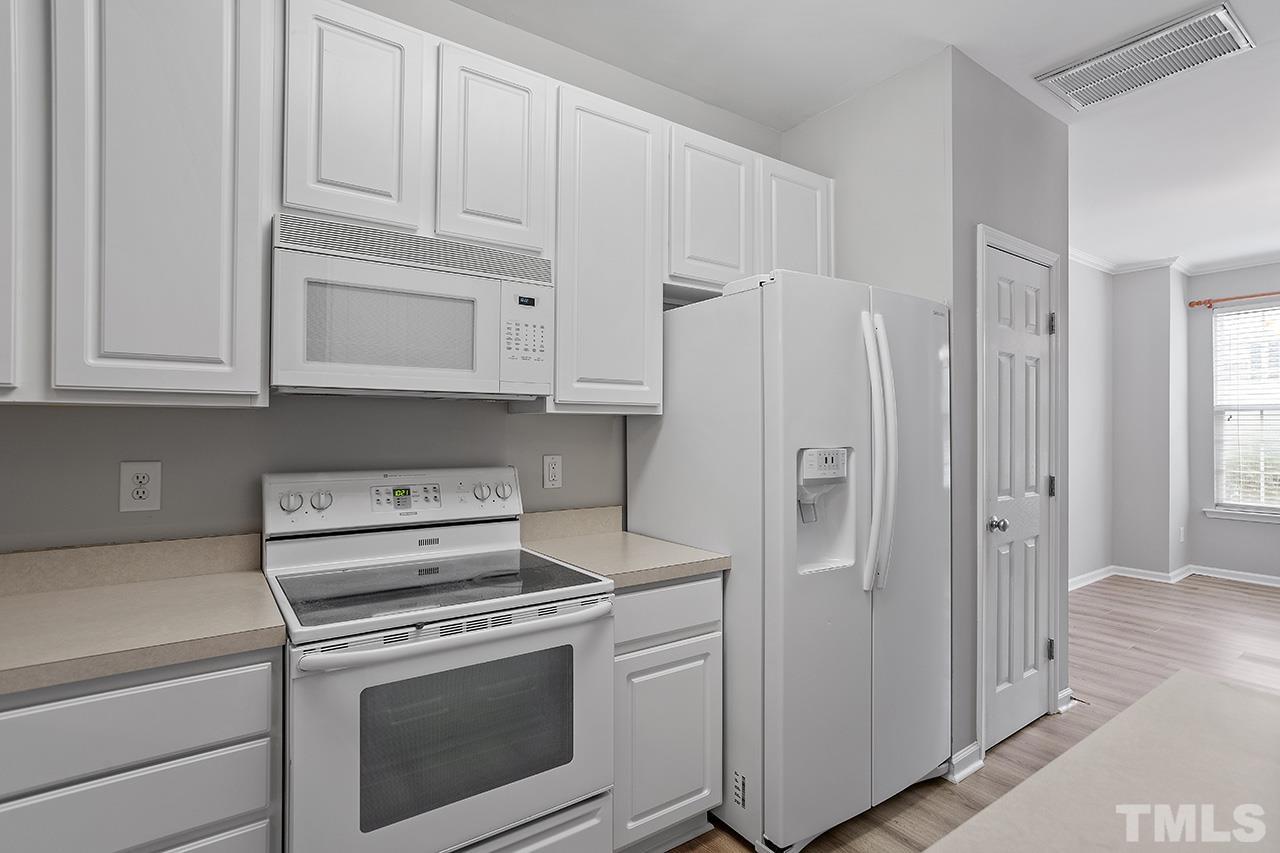 8224 City Loft Court Raleigh, NC 27613 - Photo 6 of 23 Gallery Image 6