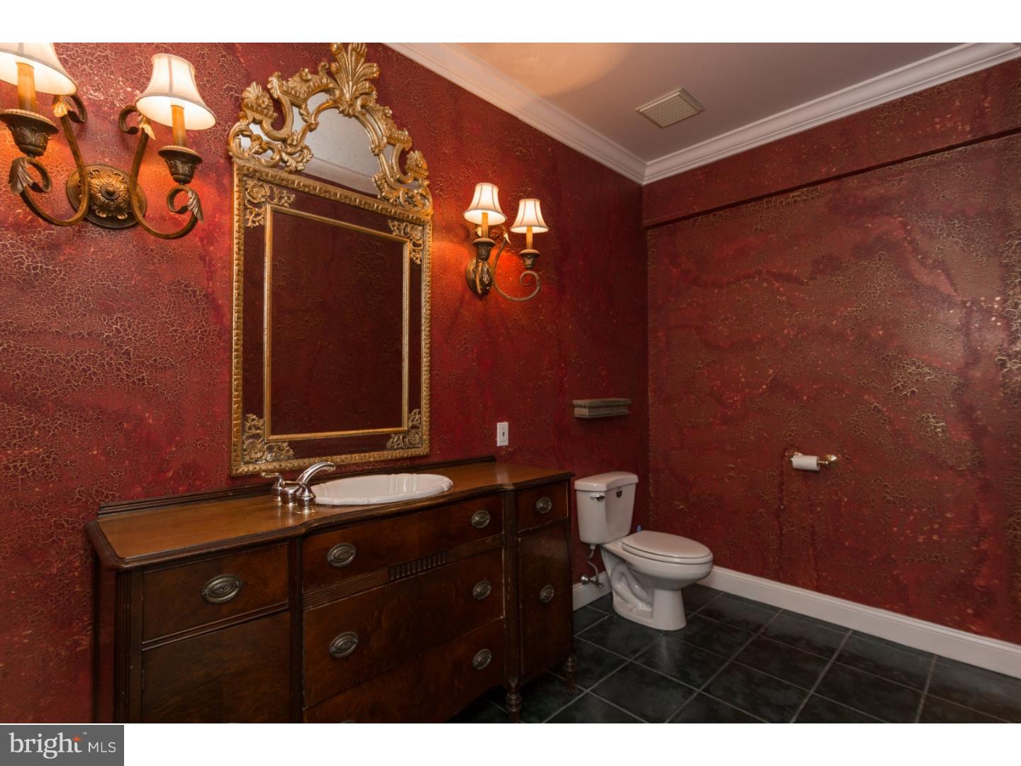 810 Sproul Road Bryn Mawr, PA 19010 - Photo 5 of 25 Half Bath