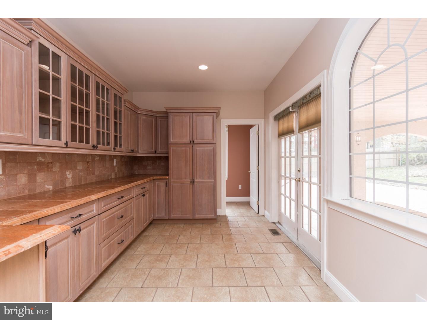 810 Sproul Road Bryn Mawr, PA 19010 - Photo 10 of 25 Pantry