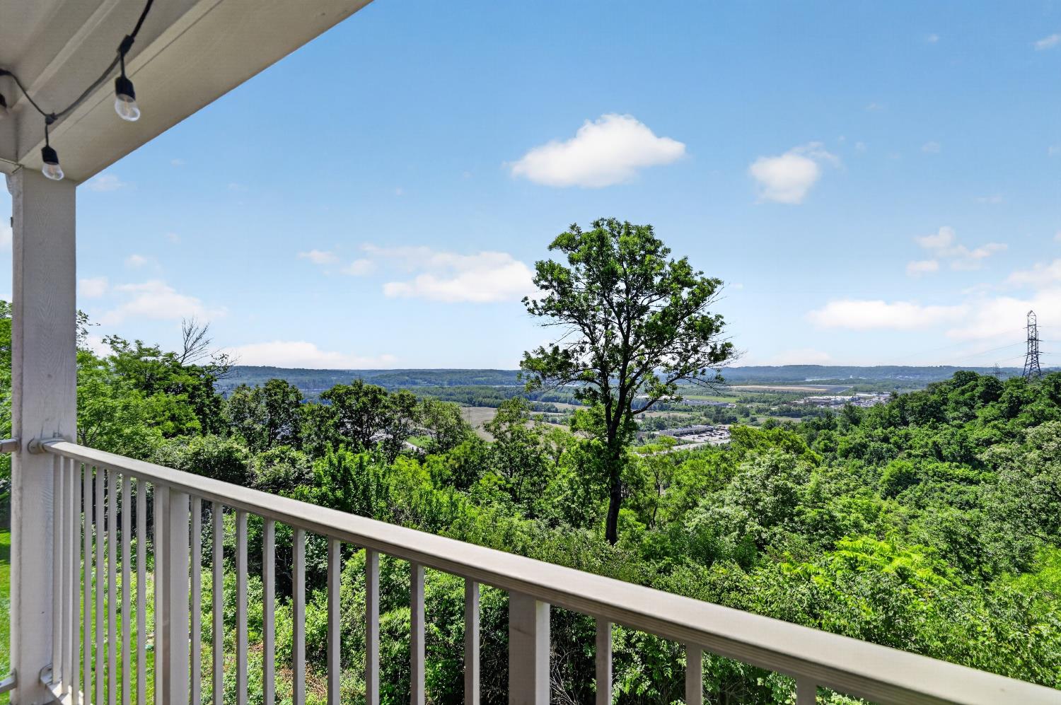 304 Riverscape Court Lawrenceburg, IN 47025 - Photo 18 of 21