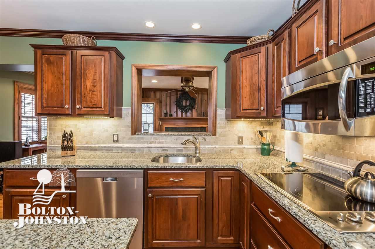 1366 Bishop Road Grosse Pointe Park, MI 48230 - Photo 13 of 50