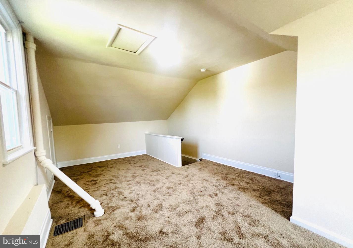 617 3rd Street Beverly, NJ 08010 - Photo 10 of 16
