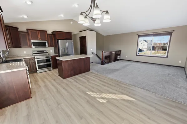 $410,000 | 1416 15th Street South, Sartell, MN 56377