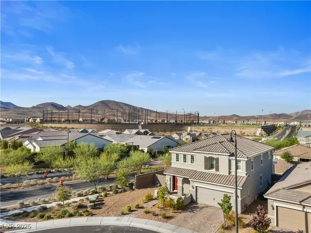 $689,999 | 2629 Monte Cevedale Street, Henderson, NV 89044