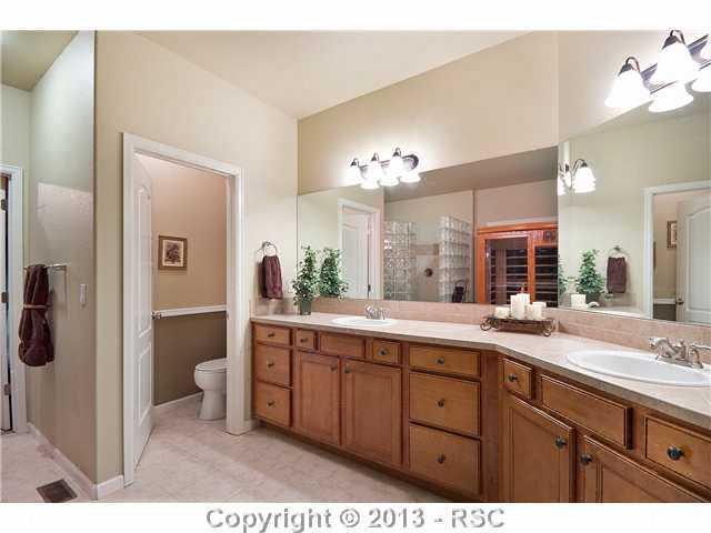 13848 Windy Oaks Road Colorado Springs, CO 80921 - Photo 11 of 23