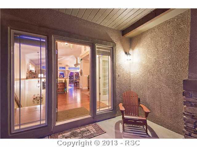 13848 Windy Oaks Road Colorado Springs, CO 80921 - Photo 3 of 23