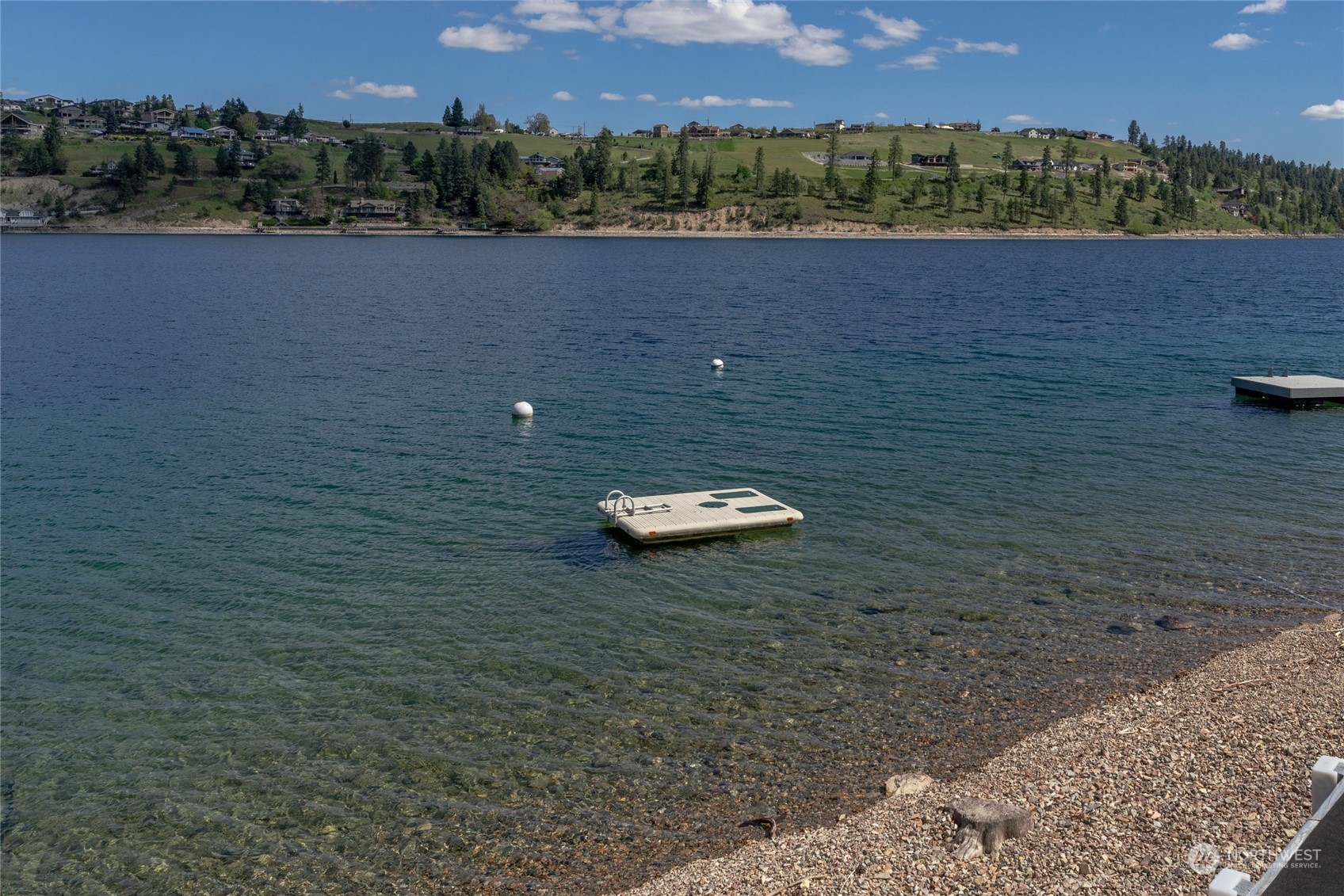 12514 South Lakeshore Road Chelan, WA 98816 - Photo 6 of 38 Gallery Image 6