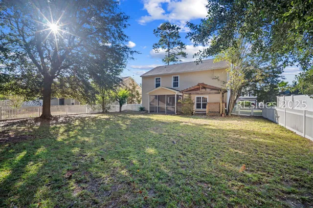 $425,300 | 37 Heather Glenn Lane, Bluffton, SC 29910