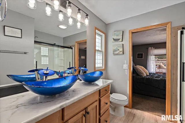 $244,900 | 525 3rd Avenue, Hampton, IL 61256