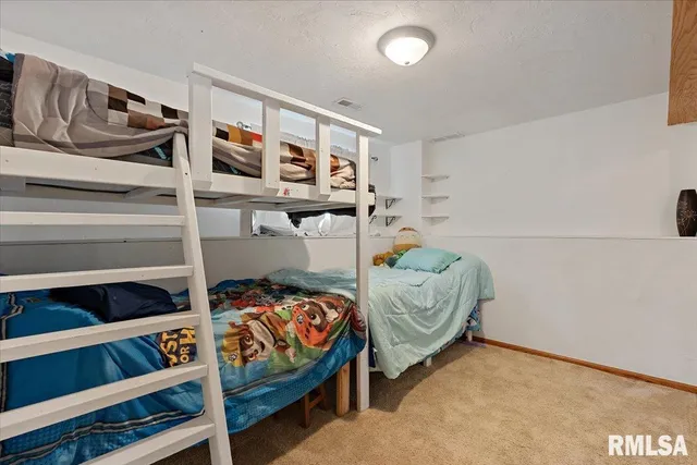 $244,900 | 525 3rd Avenue, Hampton, IL 61256