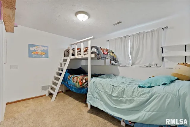 $244,900 | 525 3rd Avenue, Hampton, IL 61256