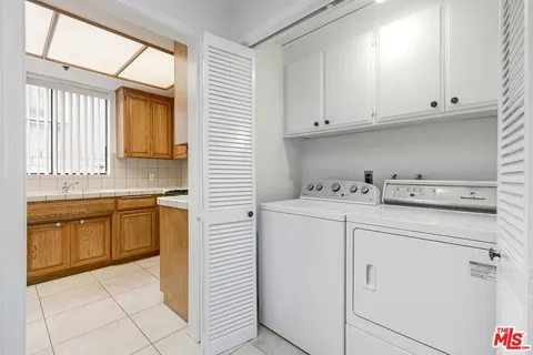 $849,000 | 10475 Eastborne Avenue, Unit 107, Los Angeles, CA 90024