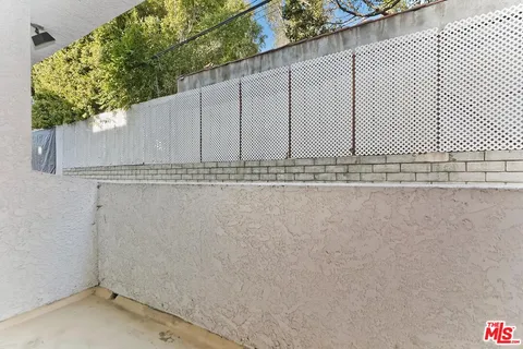 $849,000 | 10475 Eastborne Avenue, Unit 107, Los Angeles, CA 90024