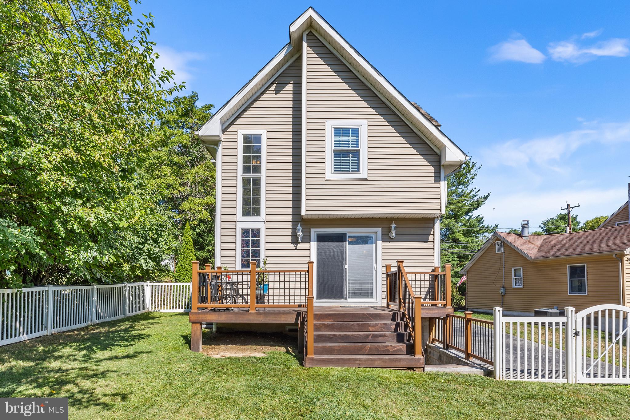497 Cherry Tree Road Upper Chichester, PA 19014 - Photo 3 of 24 Back view of House