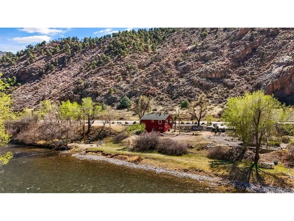 $430,000 | 20163 Us Highway, Cotopaxi, CO 81223