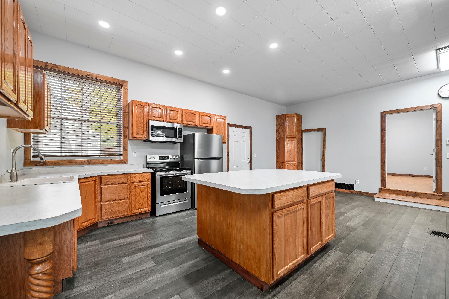 316 Fourth Street Rising Sun, IN 47040 - Photo 6 of 10