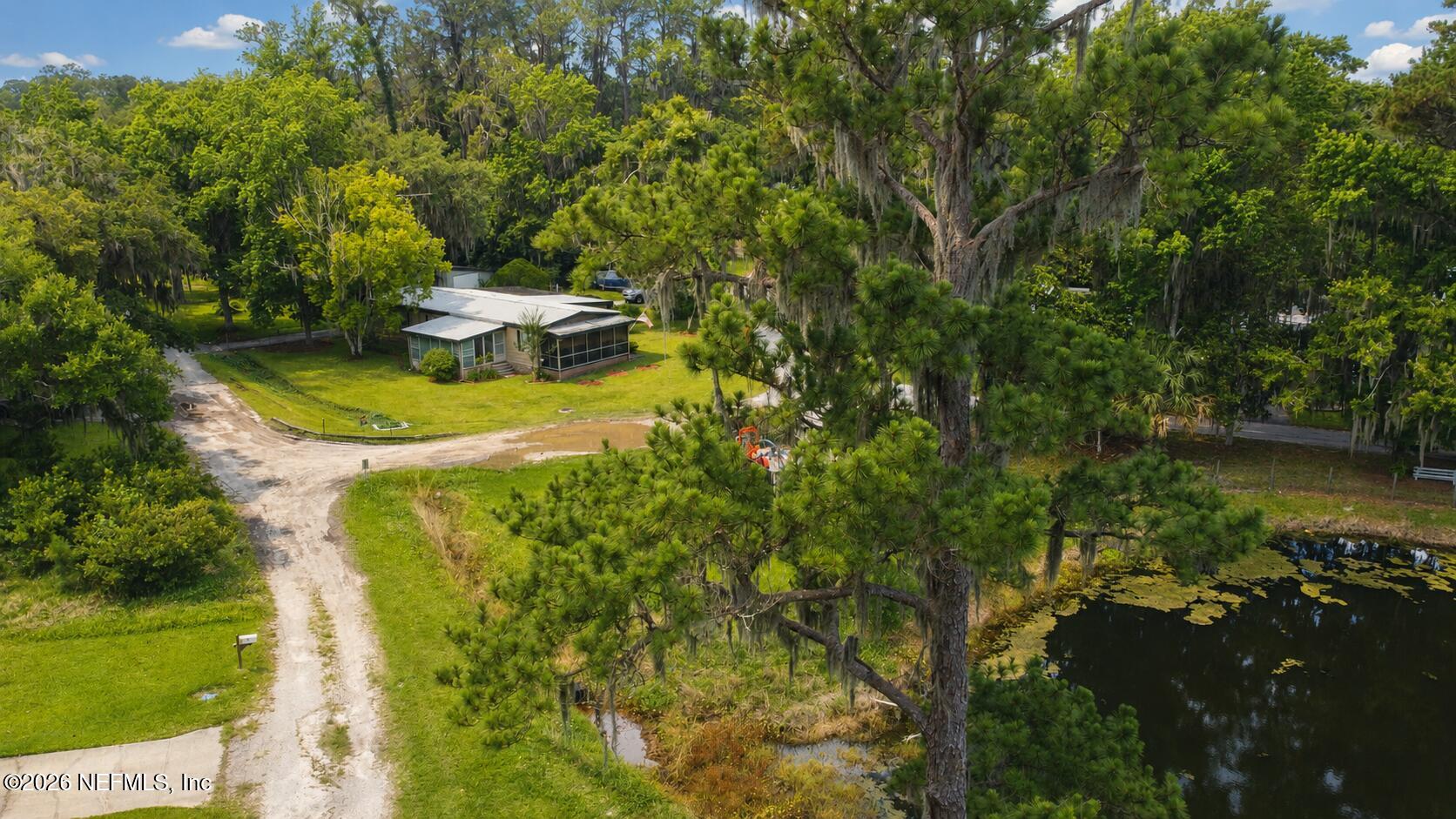 114 North Geraldo Road East Palatka, FL 32131 - Photo 2 of 45 B