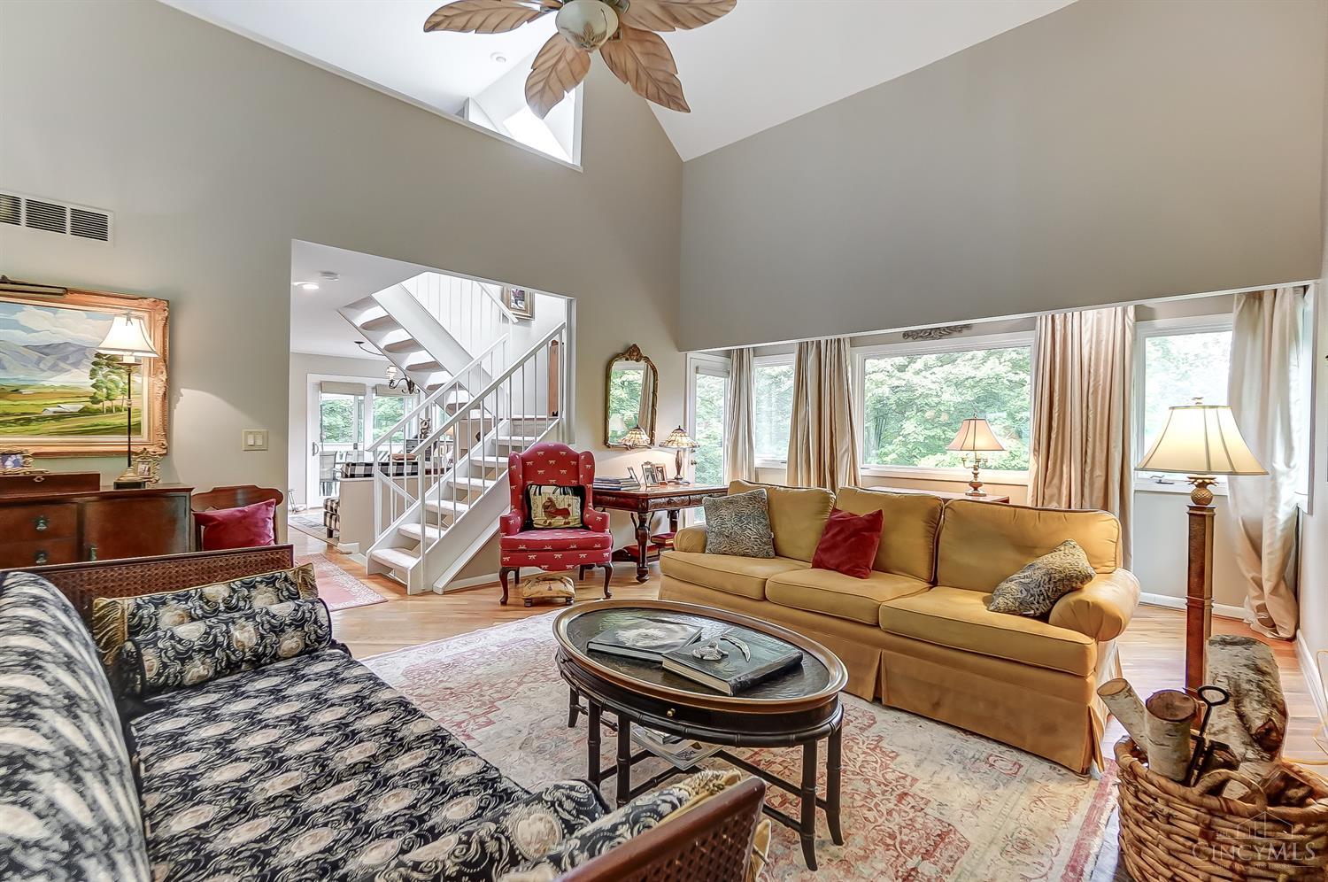 79 Locust Hill Road Cincinnati, OH 45245 - Photo 12 of 68 Gallery Image 12