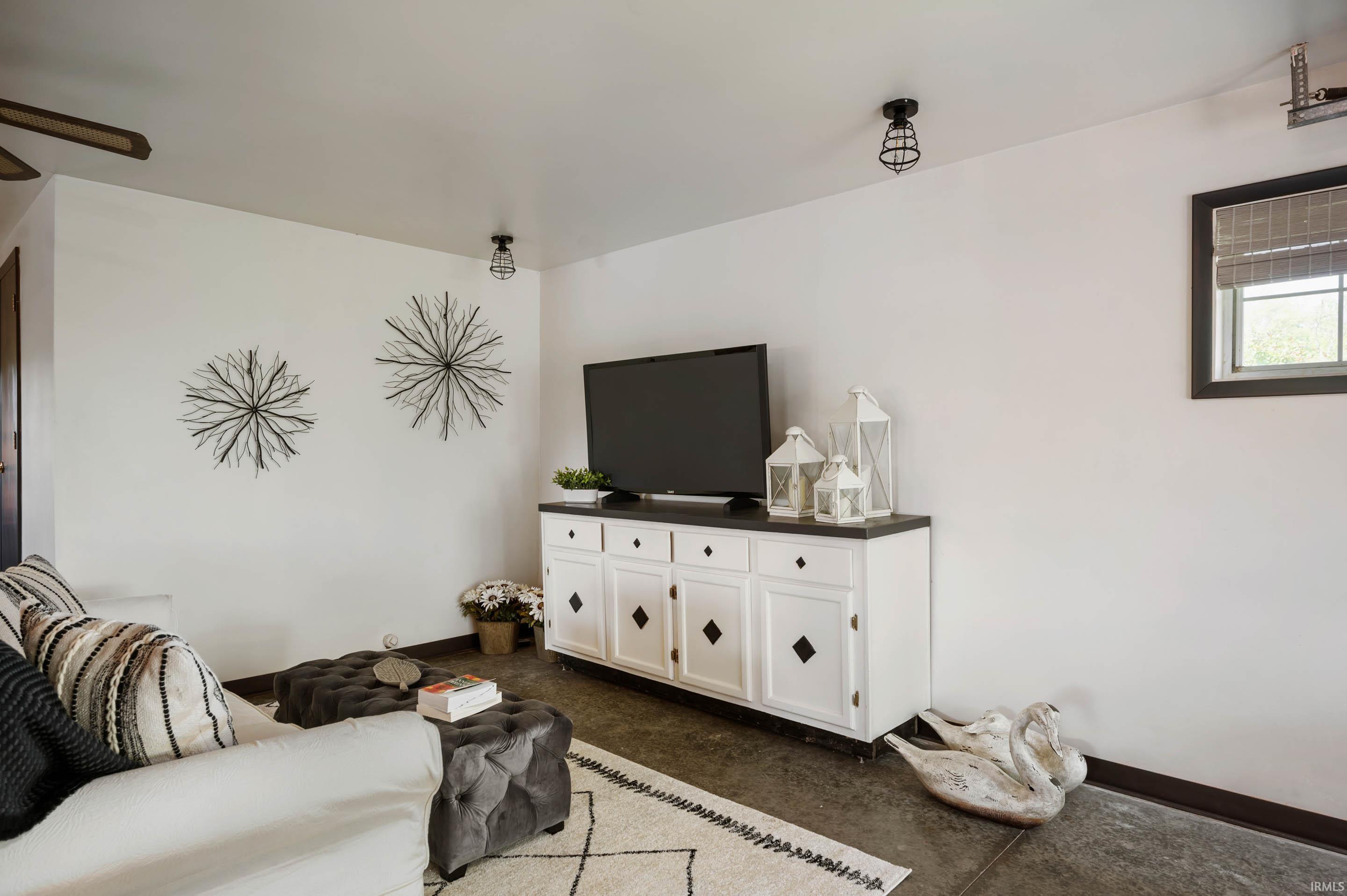 2141 County Rd N 100 East Hartford City, IN 47348 - Photo 31 of 36