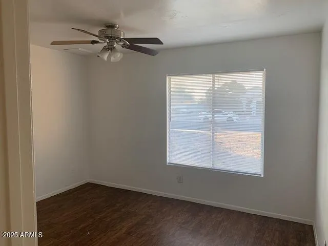 $1,850 | 9761 North 68th Lane, Peoria, AZ 85345