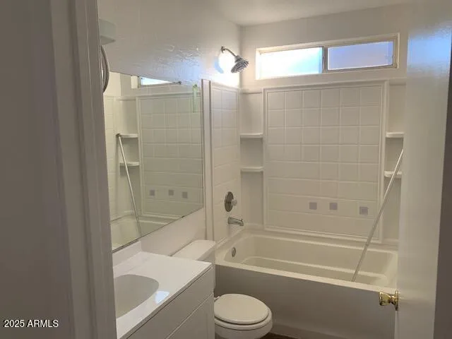 $1,850 | 9761 North 68th Lane, Peoria, AZ 85345