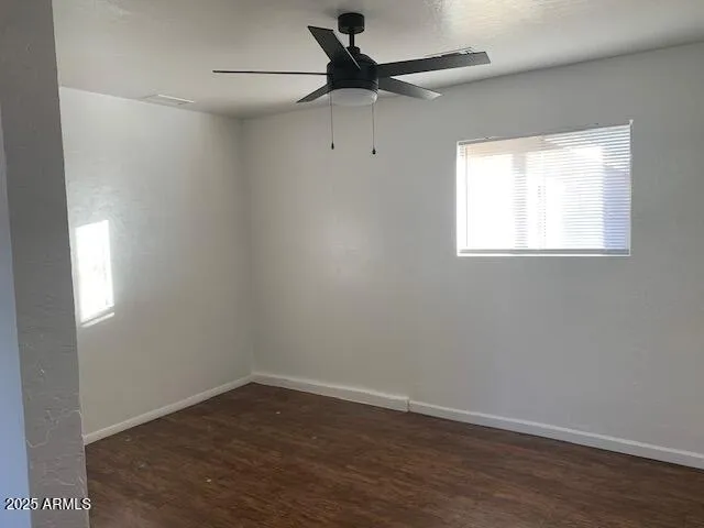 $1,850 | 9761 North 68th Lane, Peoria, AZ 85345