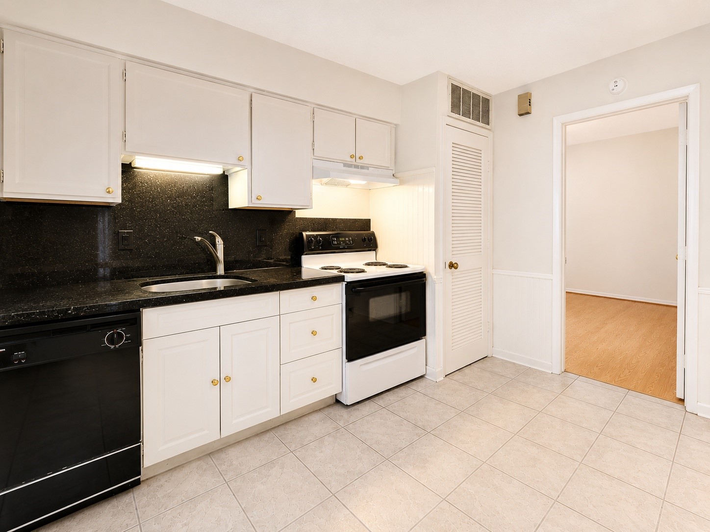 12900 Walden Road, Unit 812H Montgomery, TX 77356 - Photo 7 of 14