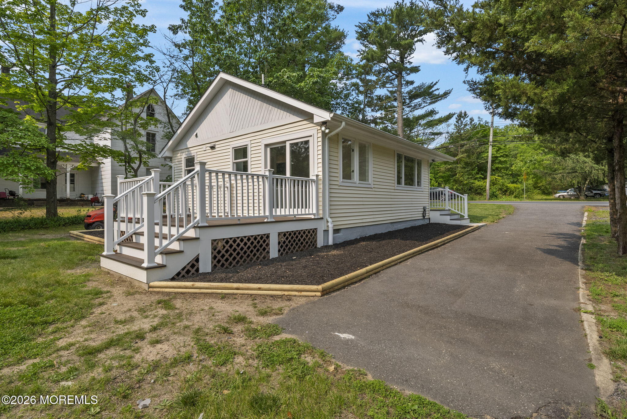 25 Cassville Road Jackson, NJ 08527 - Photo 4 of 24 19-web-or-mls-DSC03906