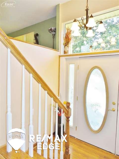 4532 North Washburn Road Davison, MI 48423 - Photo 6 of 61 20375781-5.JPG